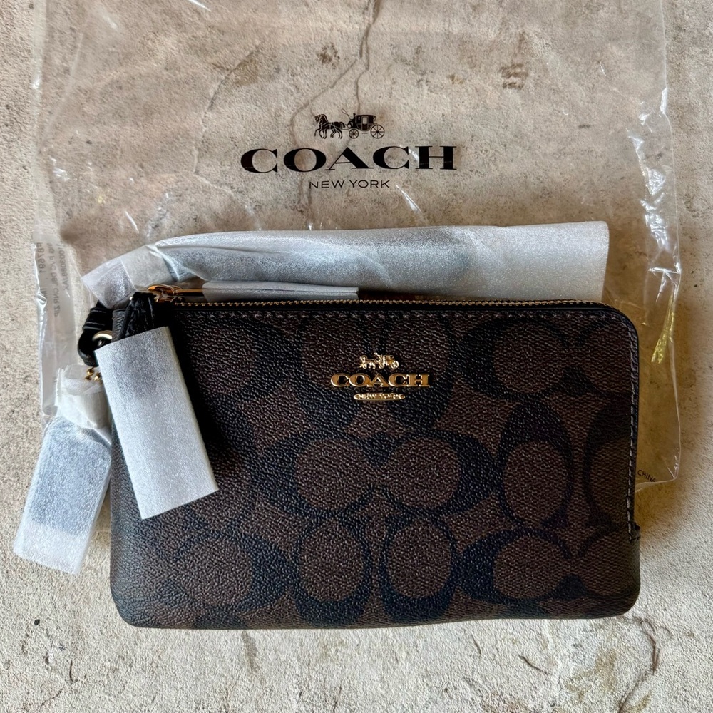 NWT Coach Signature PVC Double Corner Zip Wristlet Wallet in Brown/Black